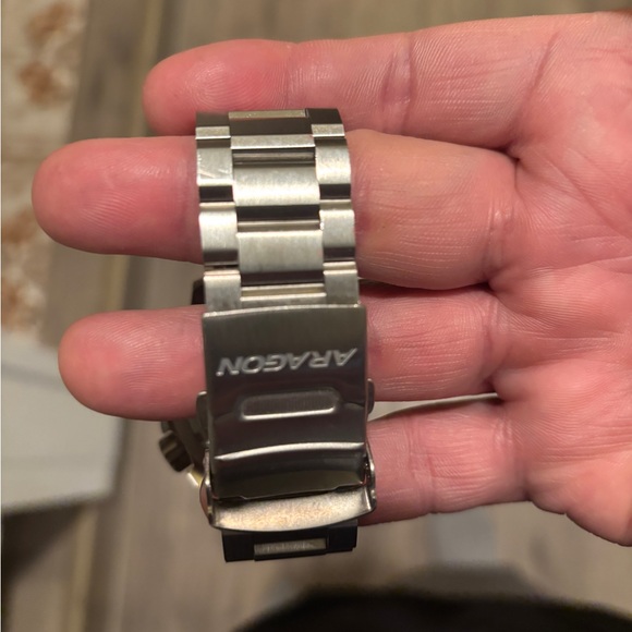 Aragon Red and Silver Watch - Picture 2 of 2